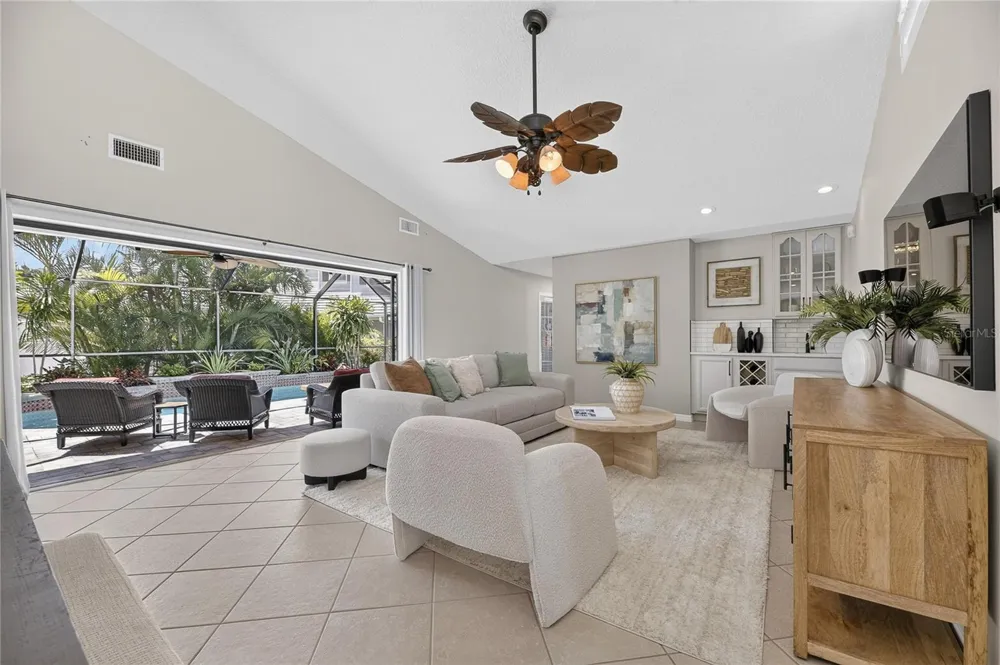 918 SHAGOS DRIVE Apollo Beach, FL 33572