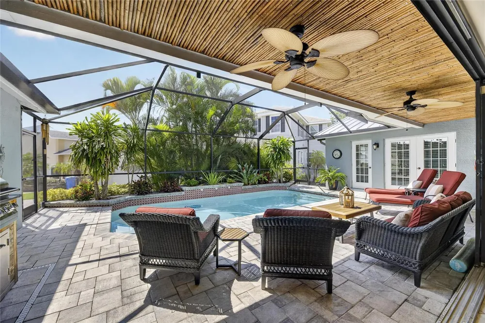 918 SHAGOS DRIVE Apollo Beach, FL 33572