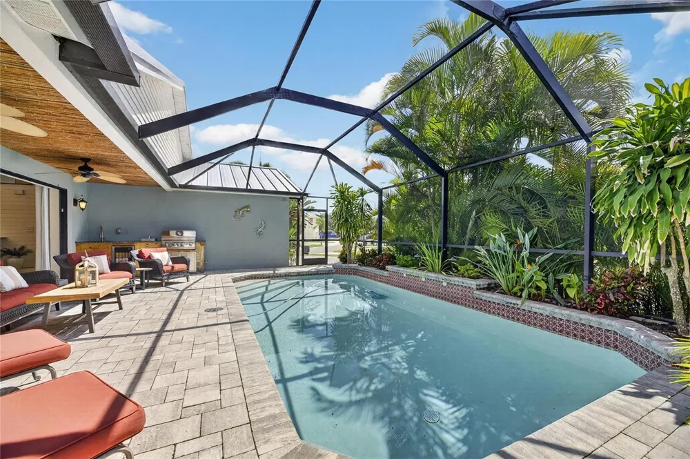 918 SHAGOS DRIVE Apollo Beach, FL 33572