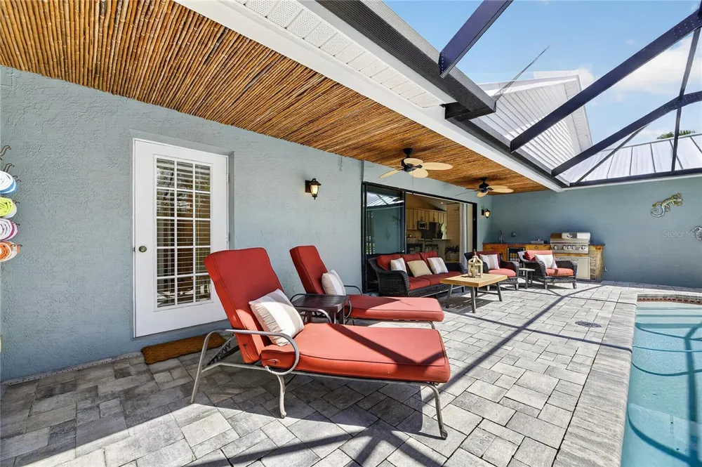 918 SHAGOS DRIVE Apollo Beach, FL 33572