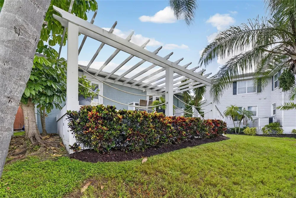 918 SHAGOS DRIVE Apollo Beach, FL 33572