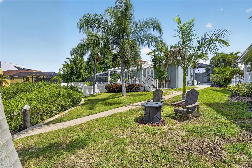 918 SHAGOS DRIVE Apollo Beach, FL 33572
