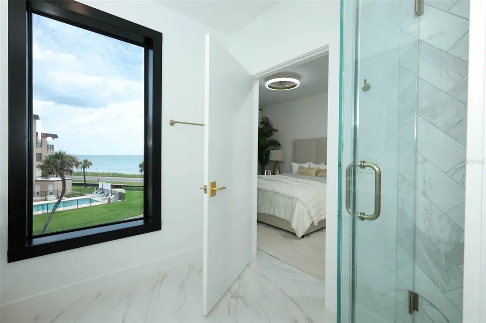 2360 OCEAN SHORE BOULEVARD #402 Ormond Beach, FL 32176