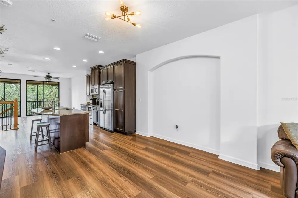 9715 BAY GROVE LANE Tampa, FL 33615