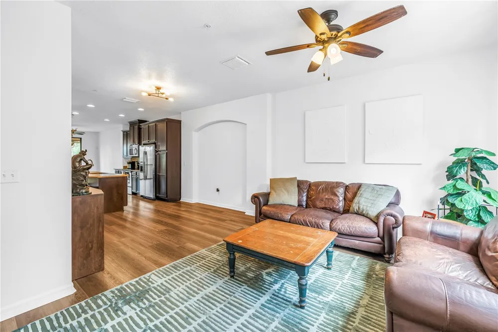9715 BAY GROVE LANE Tampa, FL 33615