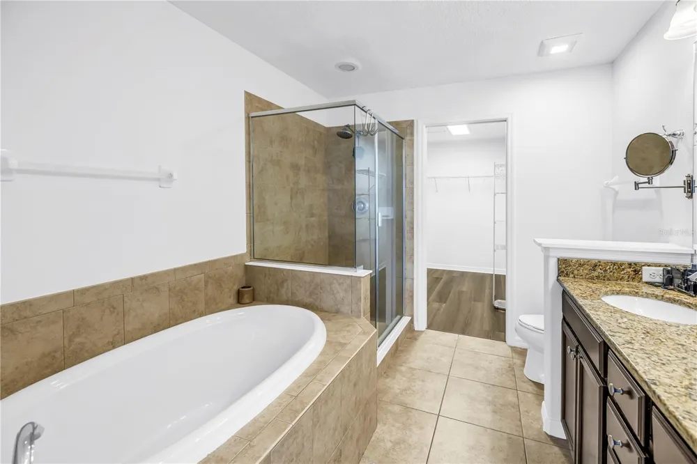 9715 BAY GROVE LANE Tampa, FL 33615