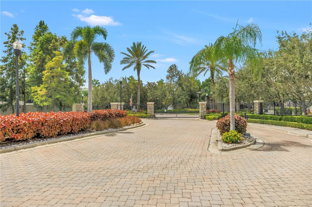9715 BAY GROVE LANE Tampa, FL 33615