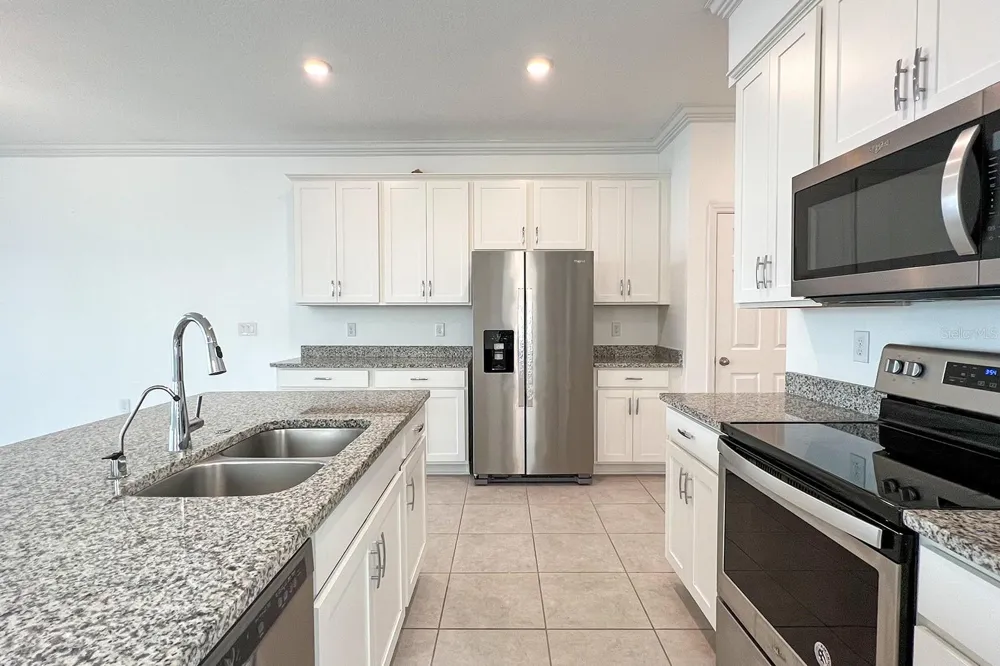 15589 WILLOW ARBOR CIRCLE Orlando, FL 32824