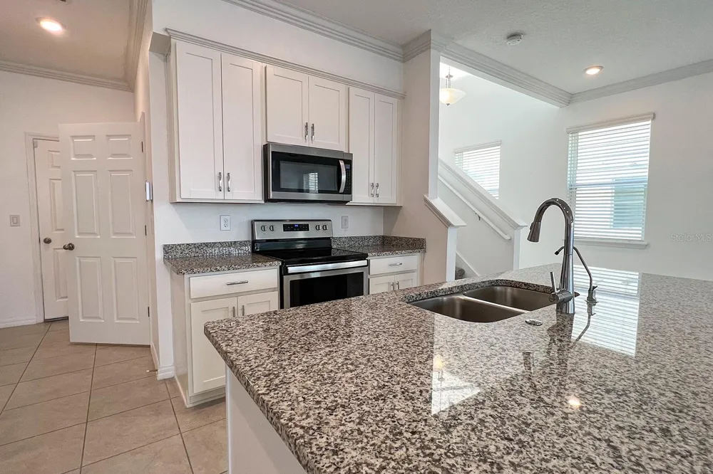 15589 WILLOW ARBOR CIRCLE Orlando, FL 32824
