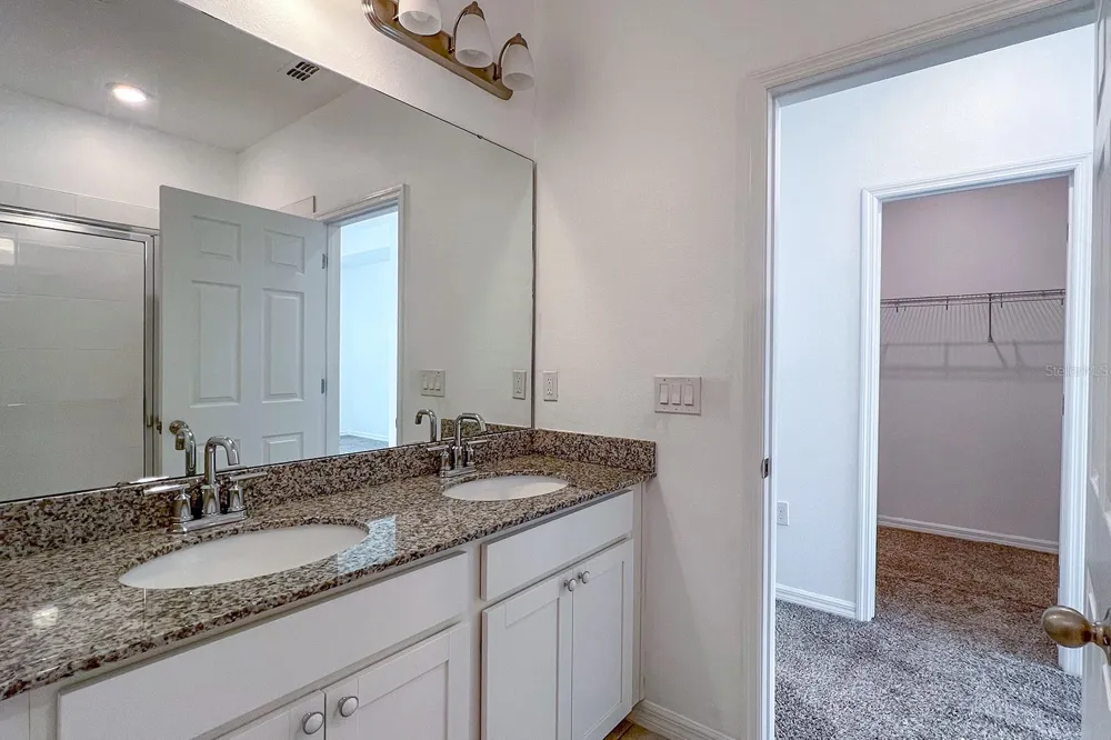 15589 WILLOW ARBOR CIRCLE Orlando, FL 32824