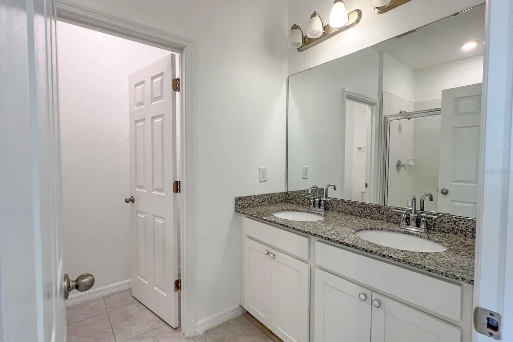15589 WILLOW ARBOR CIRCLE Orlando, FL 32824