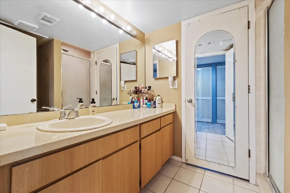 803 FAIRWOOD LANE Clearwater, FL 33759