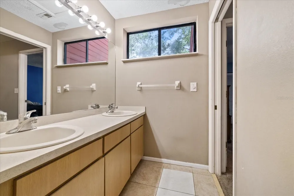 803 FAIRWOOD LANE Clearwater, FL 33759