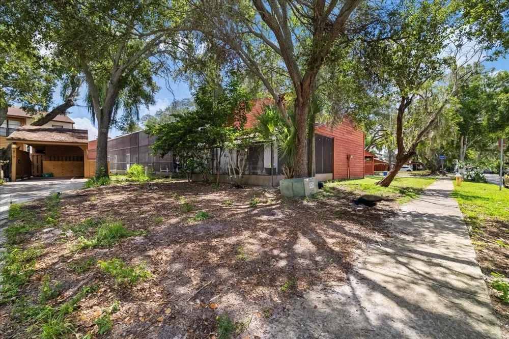 803 FAIRWOOD LANE Clearwater, FL 33759