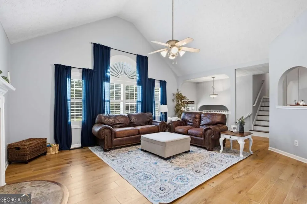 16 Hames PT Adairsville, GA 30103