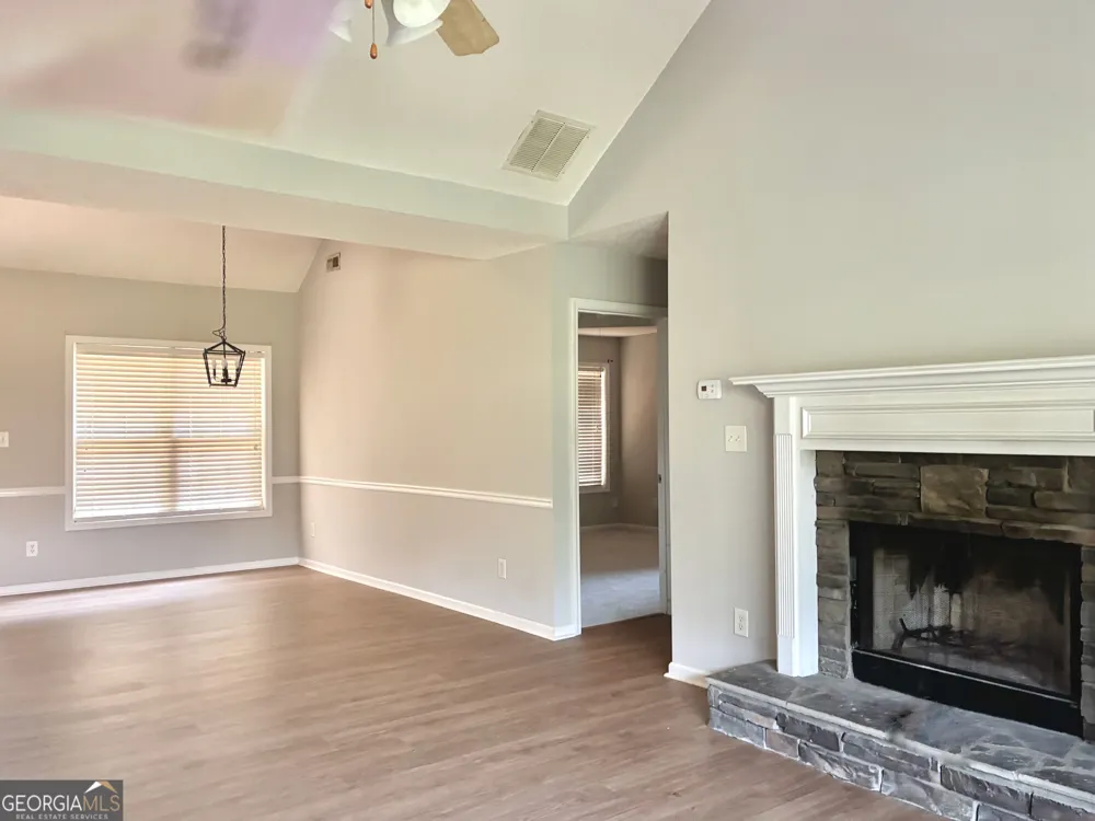 180 Hidden Brook TRL Newnan, GA 30265