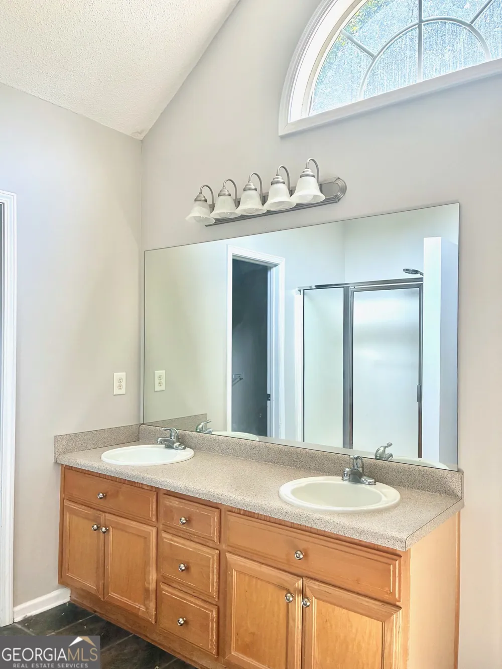 180 Hidden Brook TRL Newnan, GA 30265