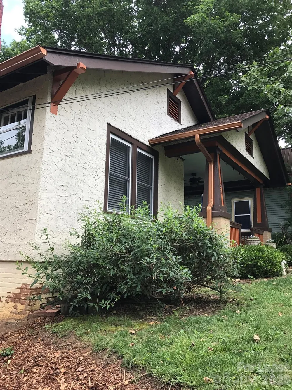 181 Flint Street Asheville, NC 28801