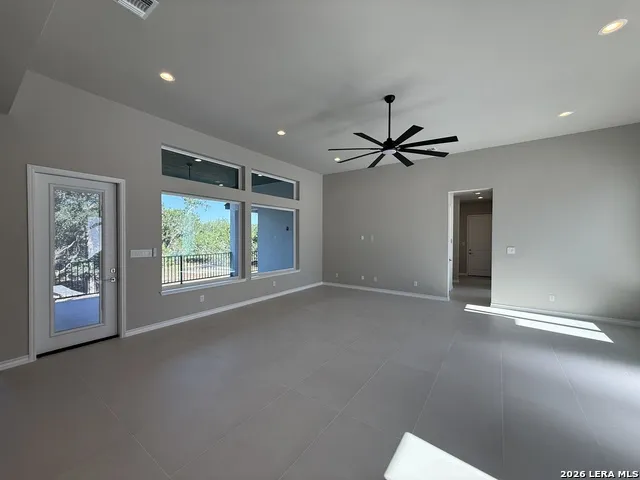 189 Mustang Lane Spring Branch, TX 78070