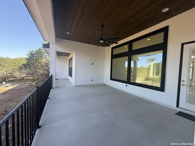189 Mustang Lane Spring Branch, TX 78070