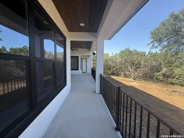 189 Mustang Lane Spring Branch, TX 78070