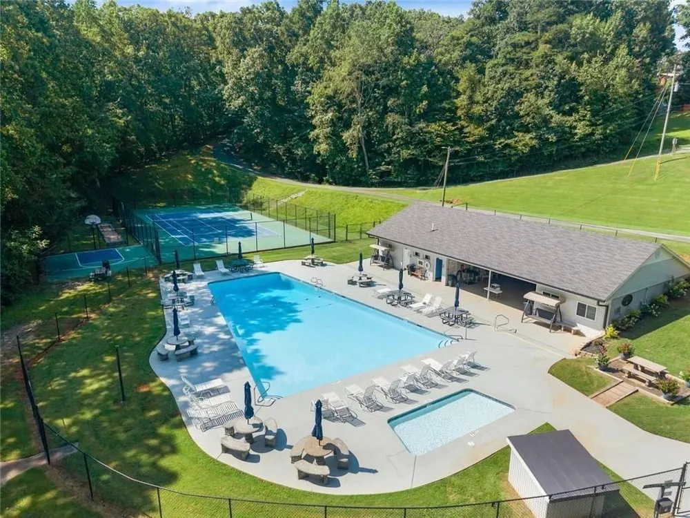6711 Wildwood Trail Gainesville, GA 30506