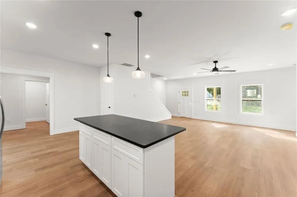 6711 Wildwood Trail Gainesville, GA 30506