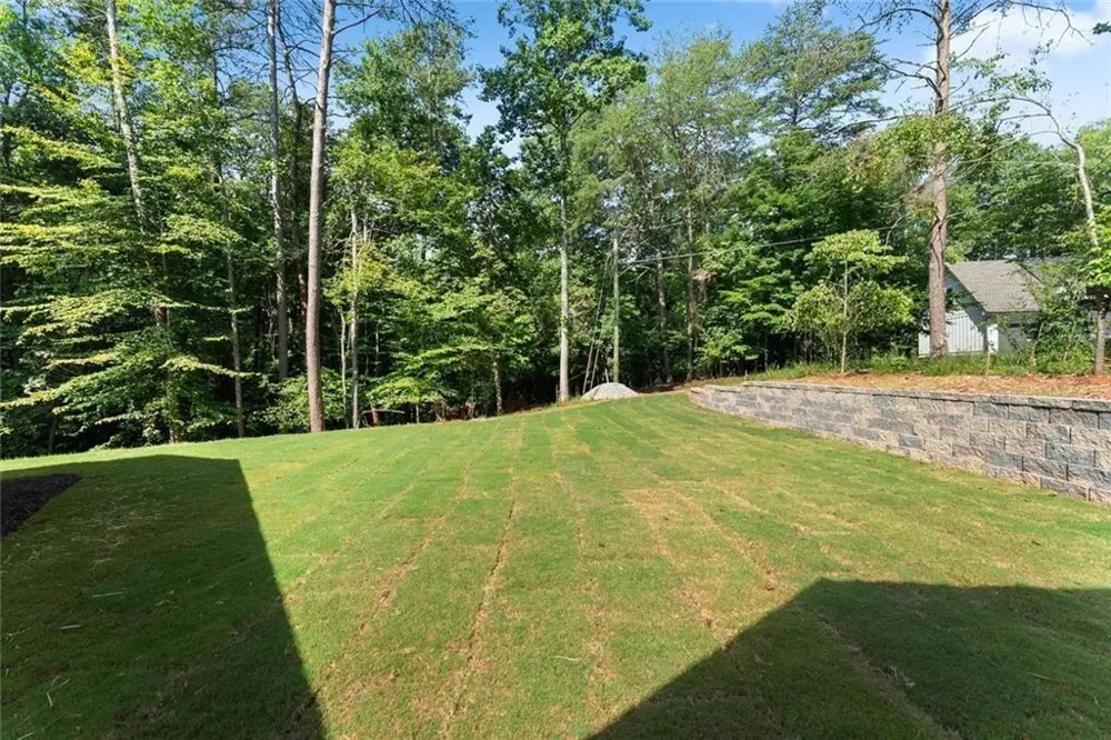 6711 Wildwood Trail Gainesville, GA 30506