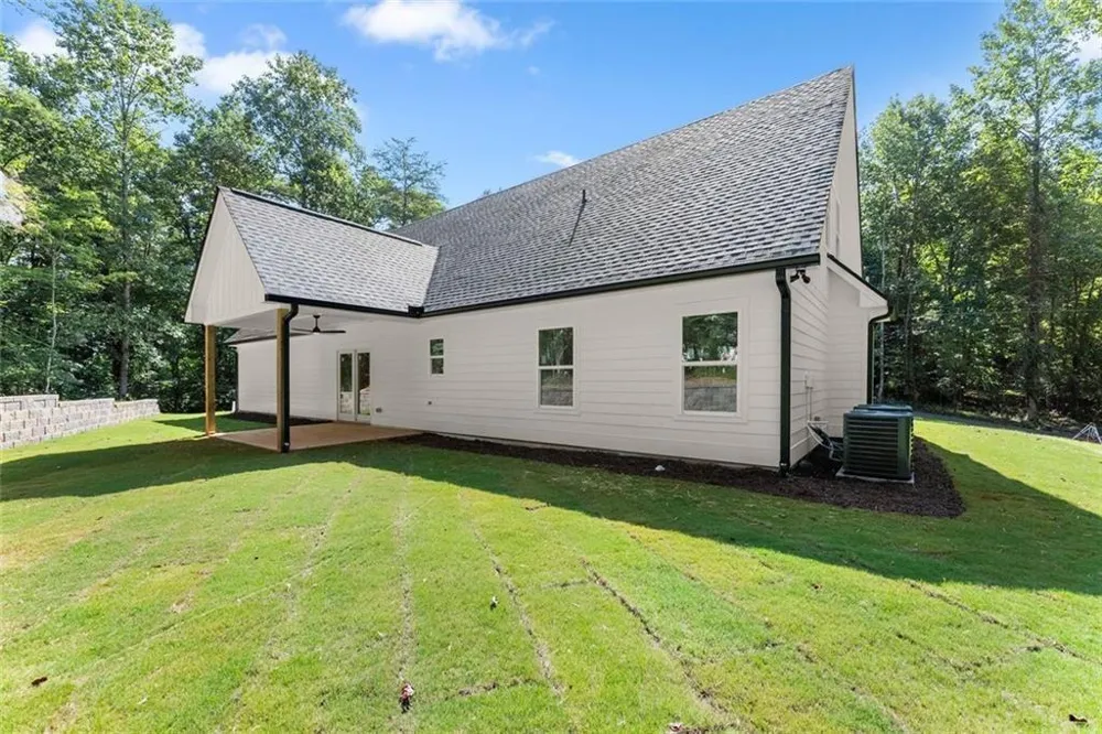 6711 Wildwood Trail Gainesville, GA 30506