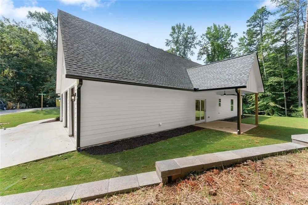 6711 Wildwood Trail Gainesville, GA 30506