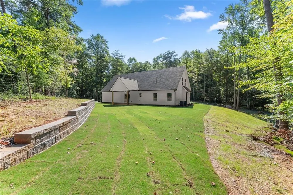 6711 Wildwood Trail Gainesville, GA 30506