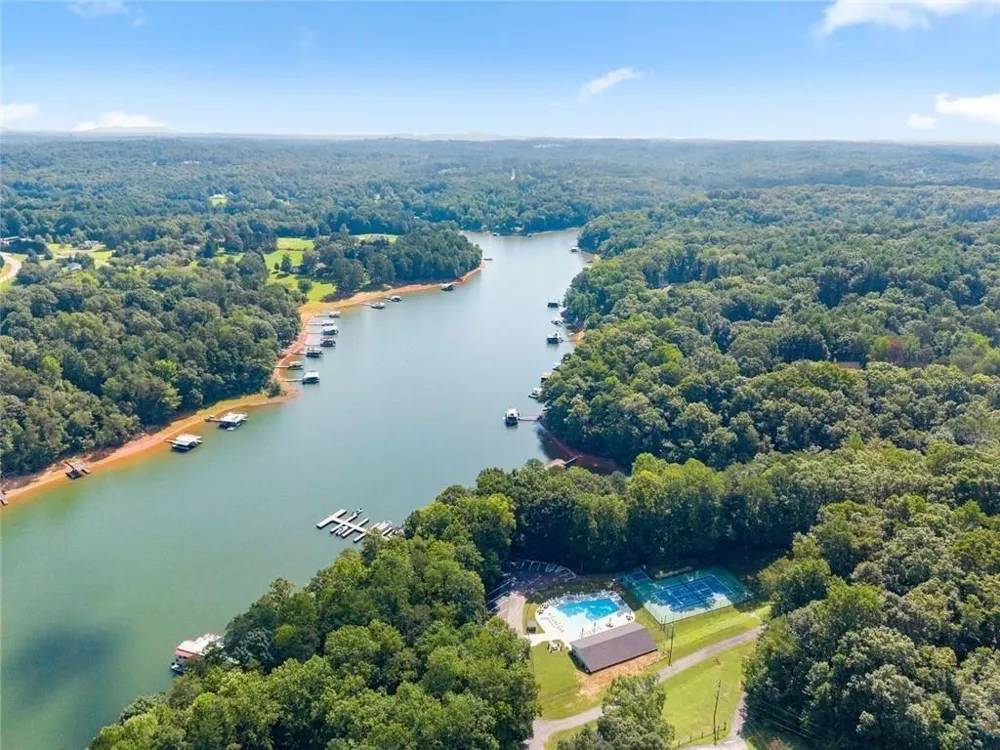 6711 Wildwood Trail Gainesville, GA 30506