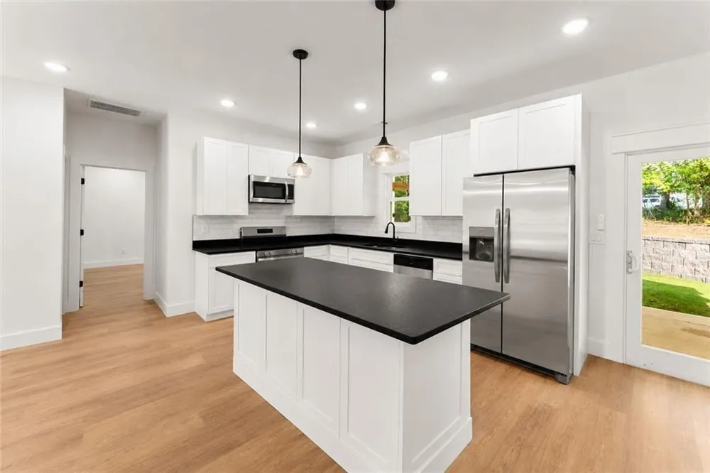 6711 Wildwood Trail Gainesville, GA 30506