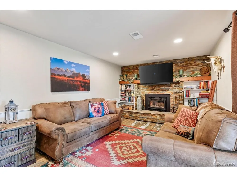 10126 W Iowa Avenue Lakewood, CO 80232