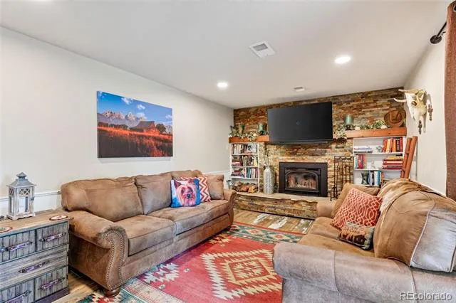 10126 W Iowa Avenue Lakewood, CO 80232