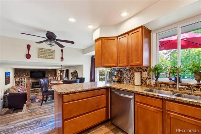 10126 W Iowa Avenue Lakewood, CO 80232
