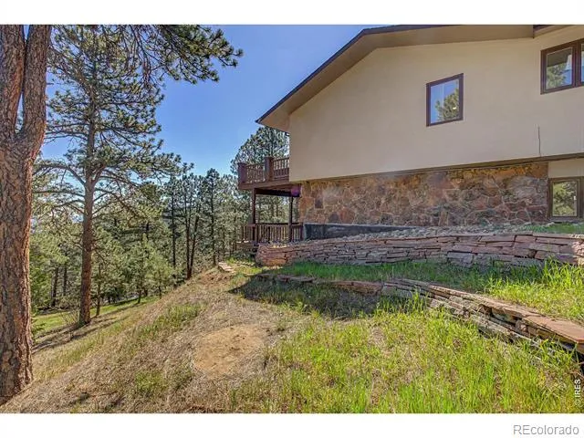 76 Pine Tree Lane Boulder, CO 80304