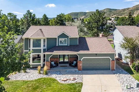 22 Foothill Ash