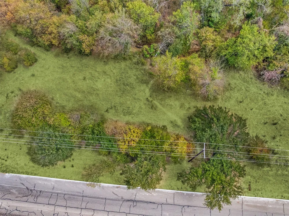 2701 Bideker Avenue Fort Worth, TX 76105