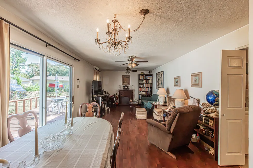 3723 Texas Drive Dallas, TX 75211