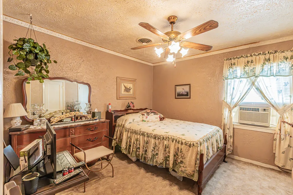 3723 Texas Drive Dallas, TX 75211