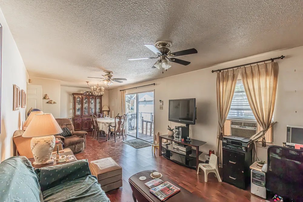 3723 Texas Drive Dallas, TX 75211