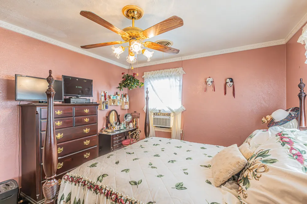 3723 Texas Drive Dallas, TX 75211