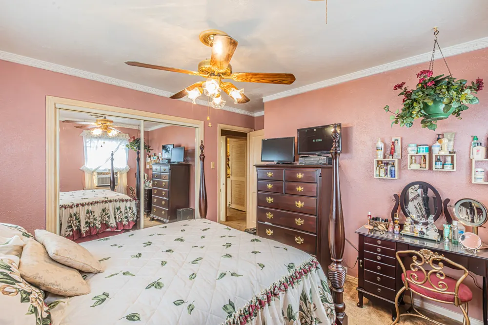 3723 Texas Drive Dallas, TX 75211