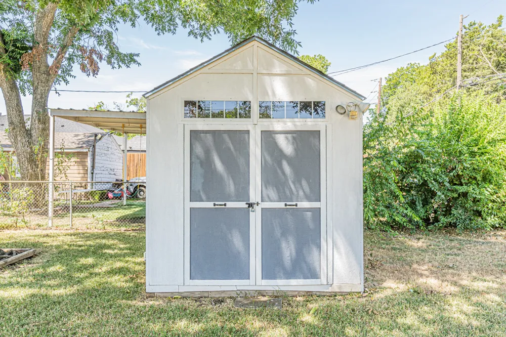 3723 Texas Drive Dallas, TX 75211