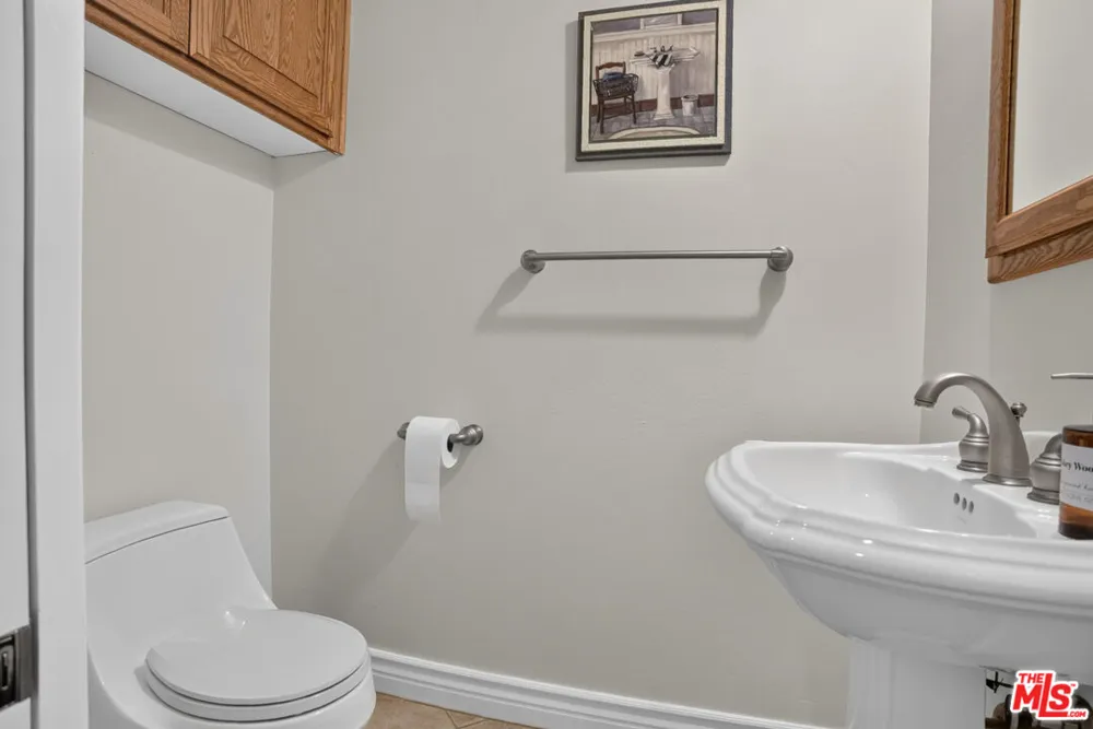 5713 Bulford Place Lancaster, CA 93536