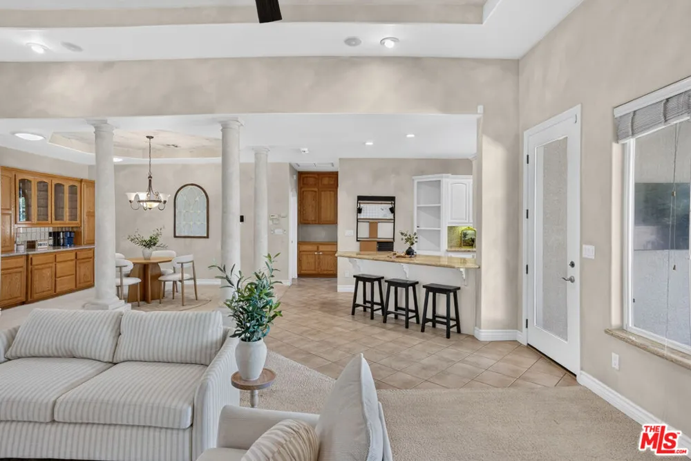 5713 Bulford Place Lancaster, CA 93536