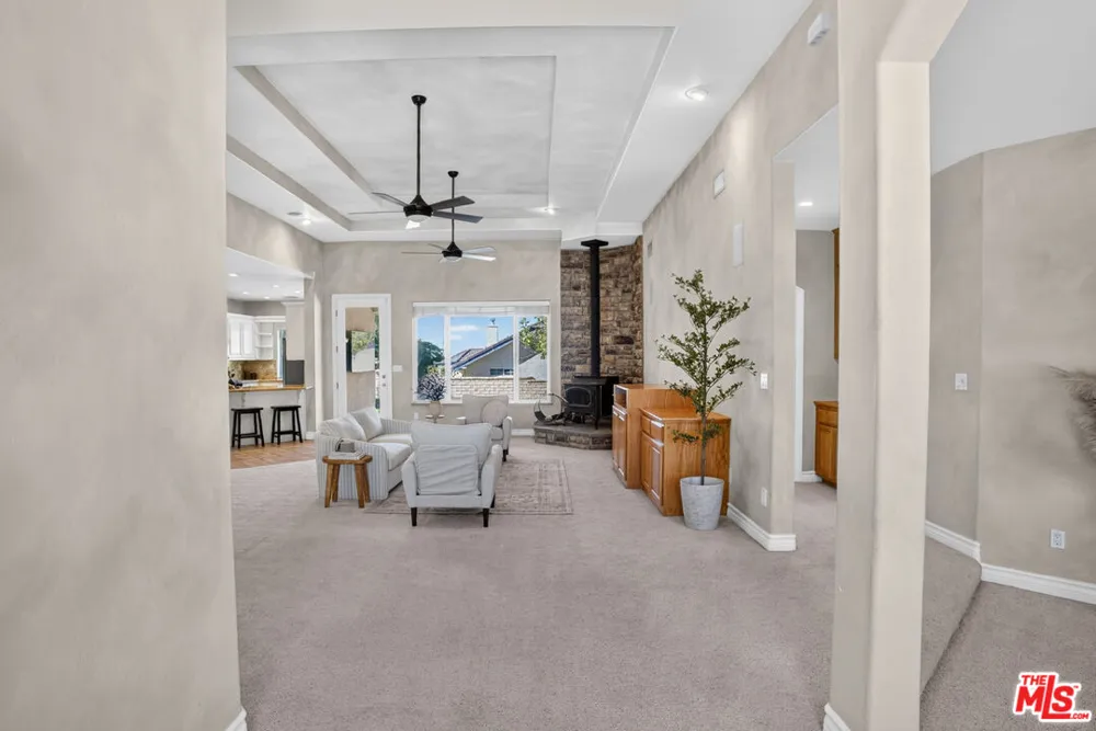 5713 Bulford Place Lancaster, CA 93536