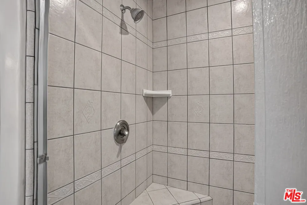 5713 Bulford Place Lancaster, CA 93536