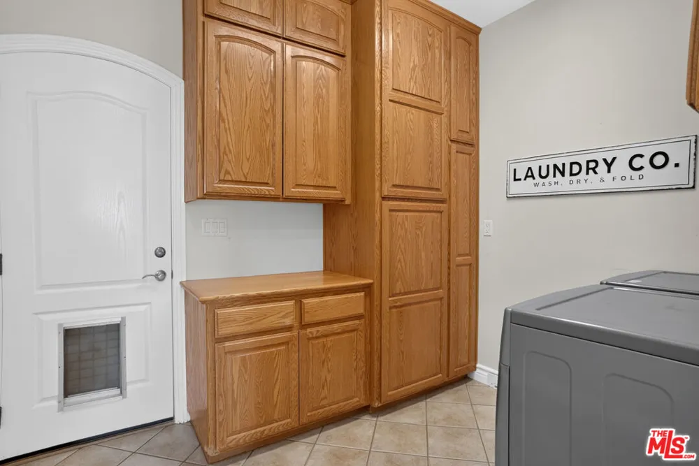 5713 Bulford Place Lancaster, CA 93536